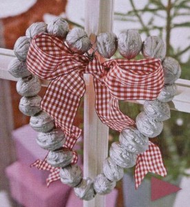 новогодние украшение на окна